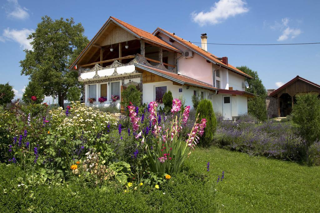 Lavanda Farm Apartmani Rakovica Værelse billede