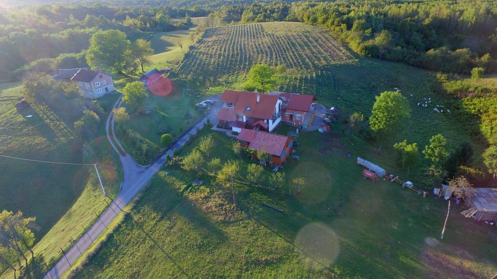 Lavanda Farm Apartmani Rakovica Eksteriør billede